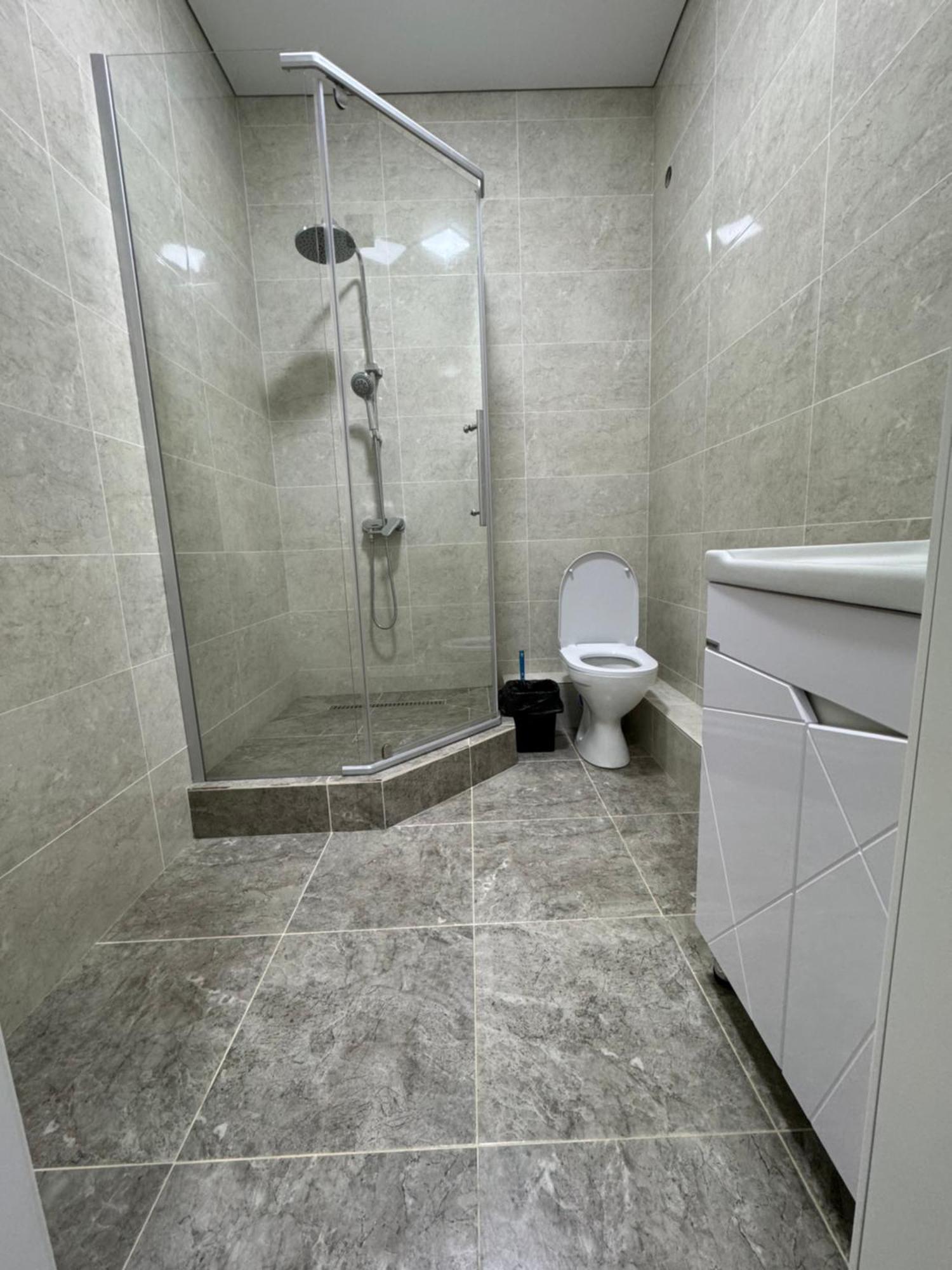 Алые Паруса Hotel Cholponata Buitenkant foto